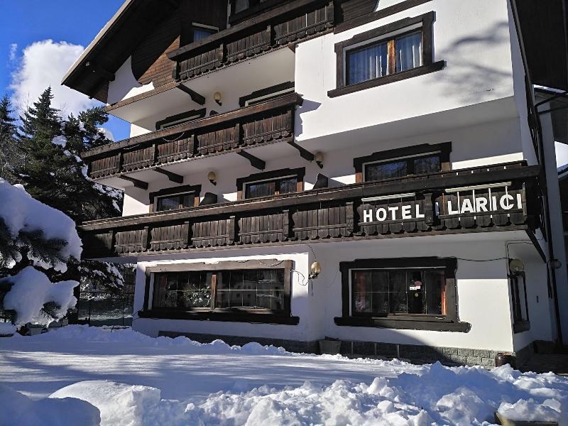 Hotel I Larici Bardonecchia Exterior photo